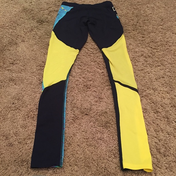 Reebok Blue and Yellow Leggings - Picture 4 of 4